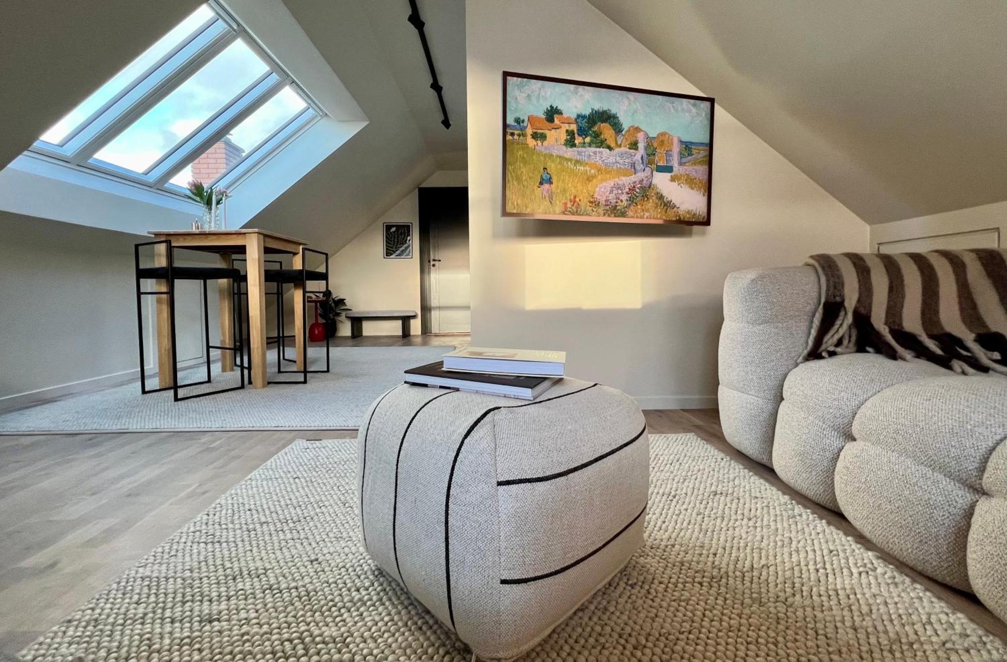 Urban Rooftop With Panoramic Sea View - Free Parking Apartment Tromso